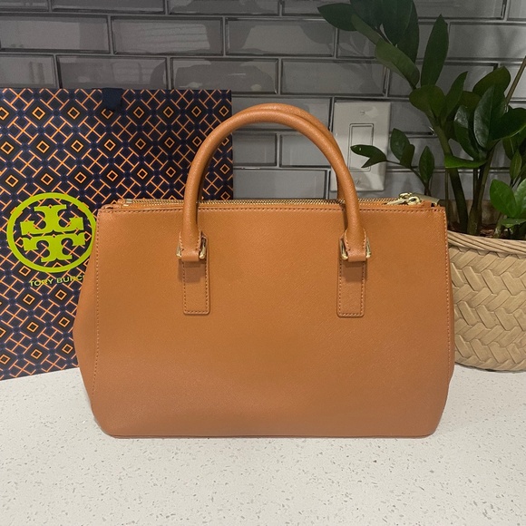 Tory Burch Robinson Double Zip Tote - Picture 2 of 13